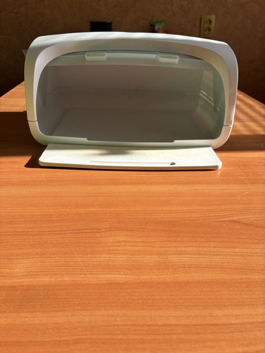 Хлебница Tupperware, пластик