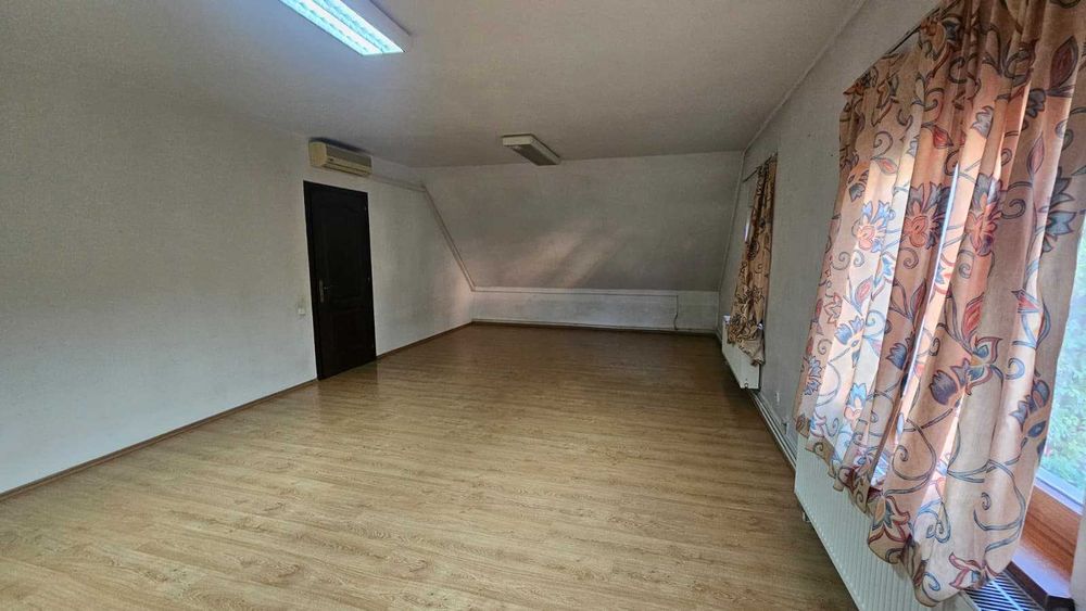 Casă de închiriat – 350 mp  Mediaș str. Cristalului