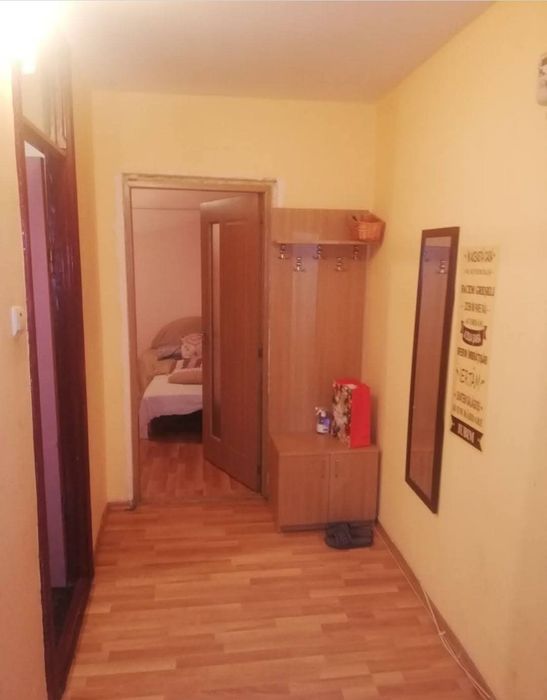 Apartament 2 camere, decomandat