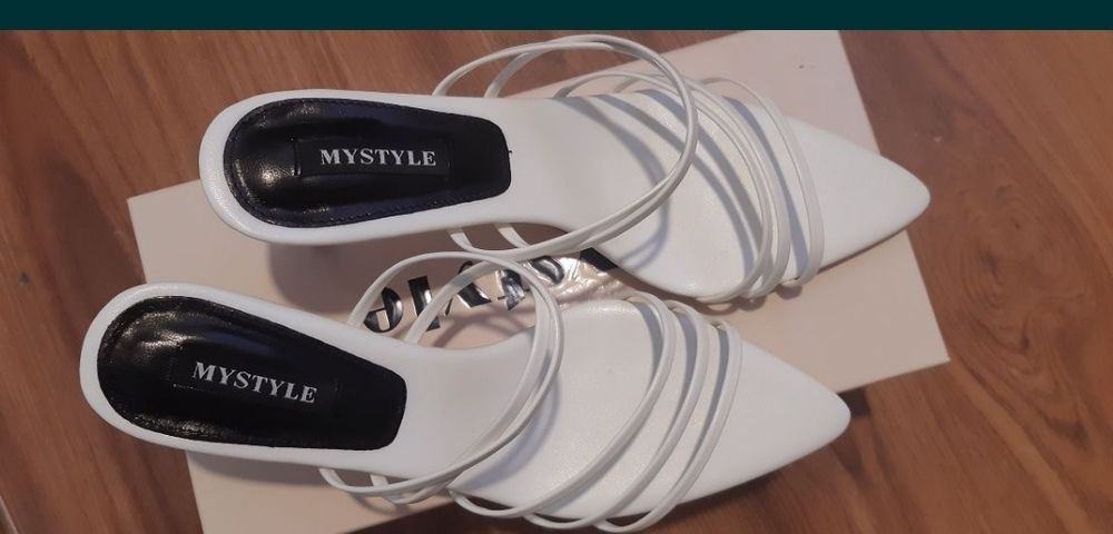 Продам обувь женскую