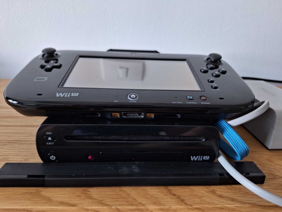 Nintendo Wii U Modat, 160 jocuri, 9 in 1, Pachet Complet