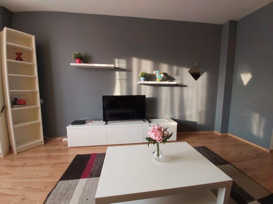 Apartament 2 camere – Vitan, Timpuri Noi, Splaiul Unirii | 43 mp | 2012 | Rin Grand | sala piscina, parcare | proprietar