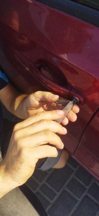 Вскрытие автомобиля без царапин \ Открыть машину \ Авто ашу