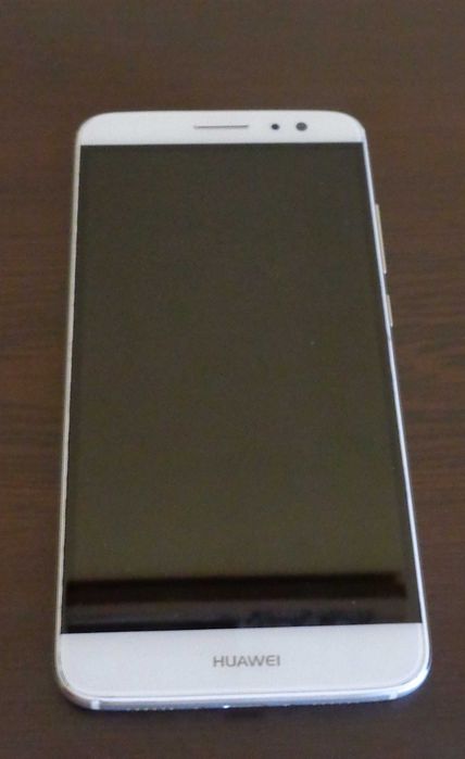 Смартфон HUAWEI Nova Plus DUAL Sim