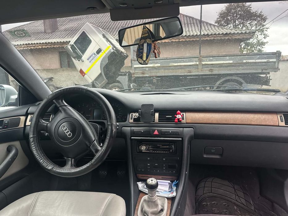 AUDI A6 1997 — imagine 4