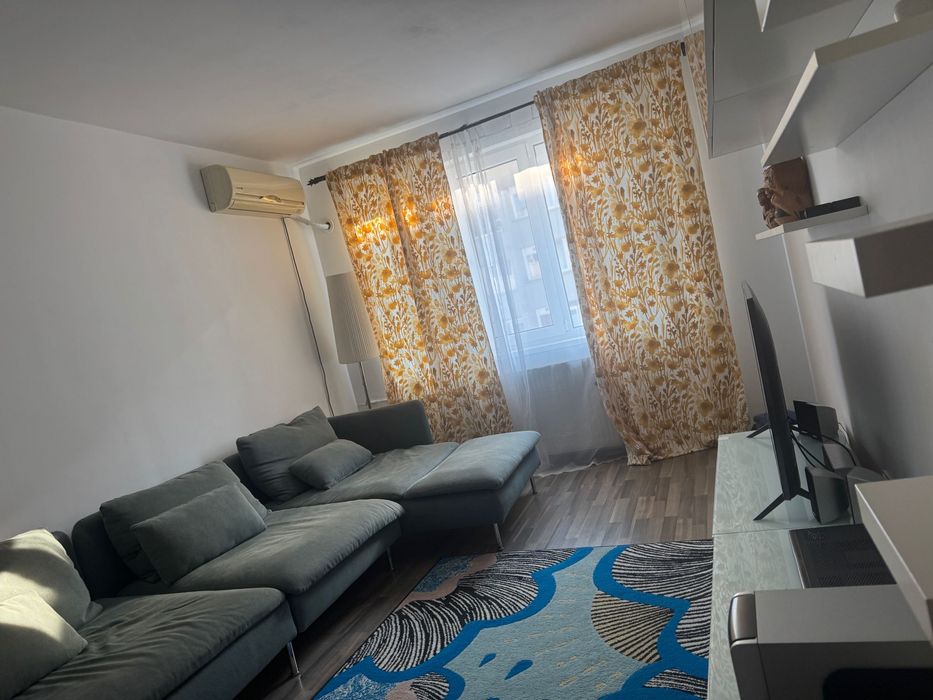 Apartament 3 camere de inchiriat