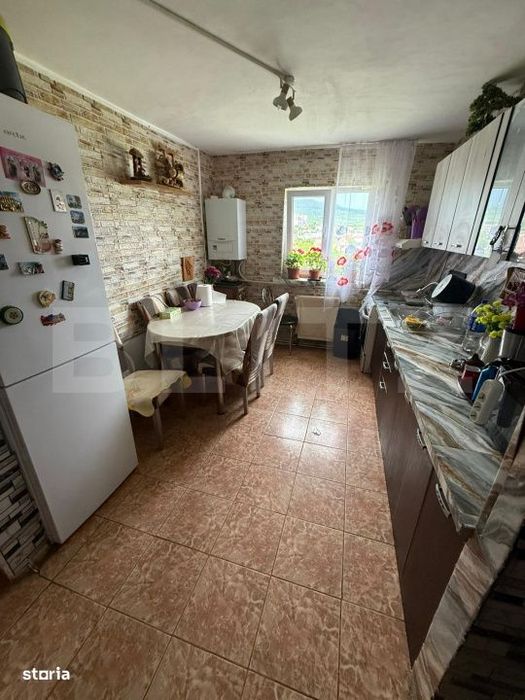 Apartament 2 camere decomandat zona LAMA