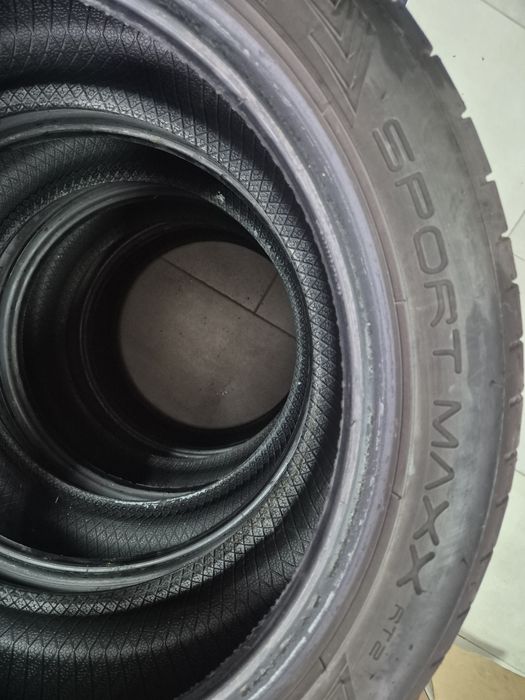 225/45r17 Dunlop Sport Maxx