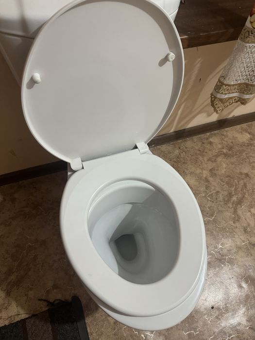 Продам Унитаз ……