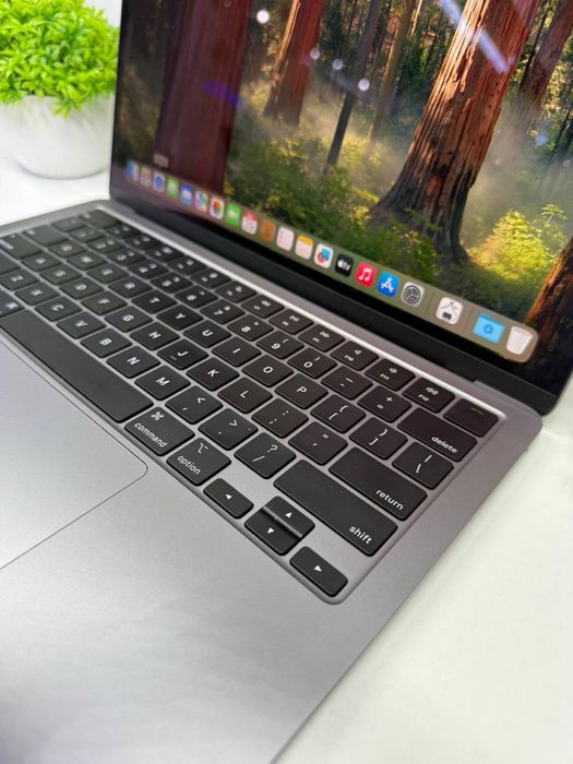 MacBook Air M2 2022
