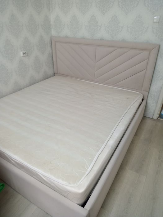 Продам кровать срочно