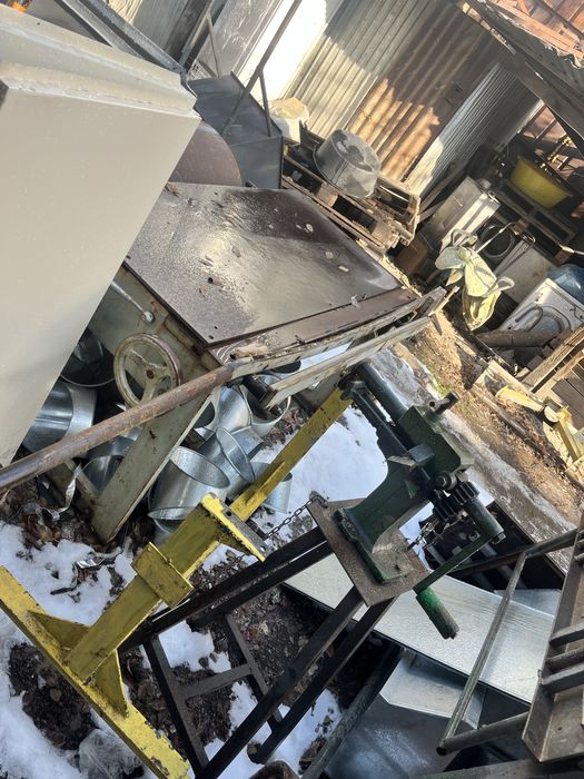 Листогиб трехвалка