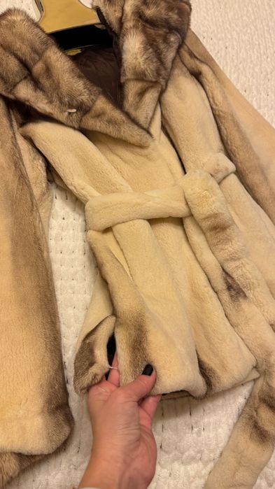 Късо палто от норка.Визон.Естествена кожа с косъм.Стригана.