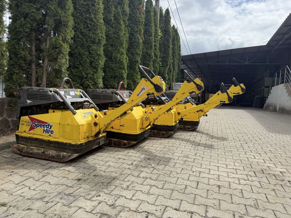 De inchiriat placa compactor Wacker Neuson 750 kg