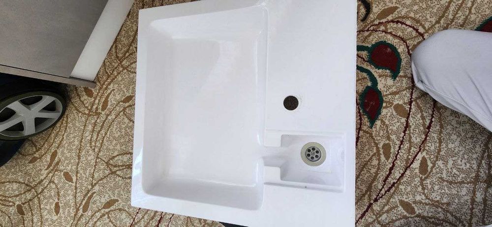 Раковина для ванн