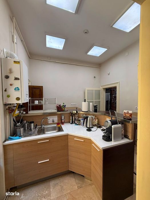Birou de inchiriat 5 camere , 150 mp zona Regele Ferdinand