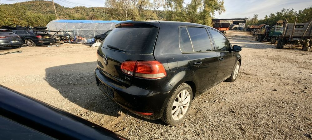 Vw Golf 6 1.6 tdi CAY 105hp НА ЧАСТИ