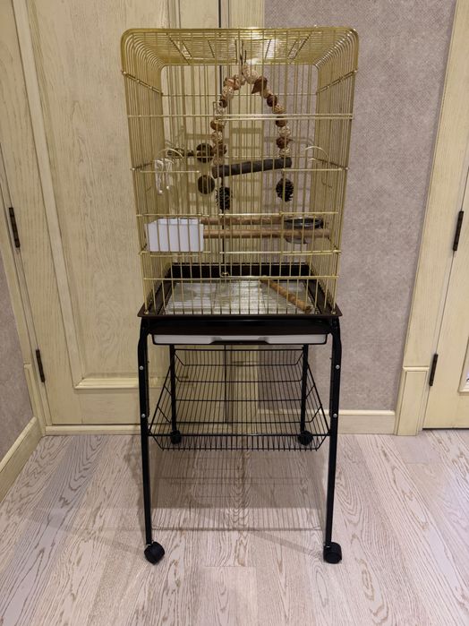 Клетка для попугаев