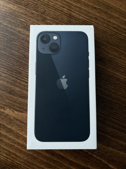 Iphone 13 - 128GB Midnight (черен)