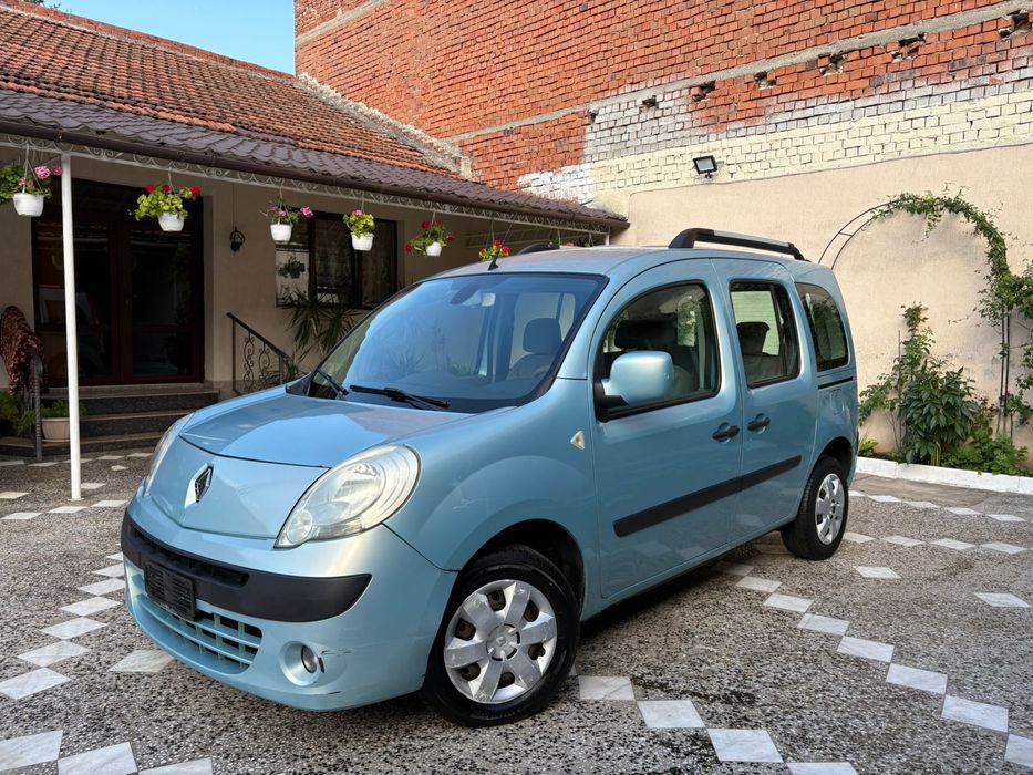 RENAULT Kangoo
