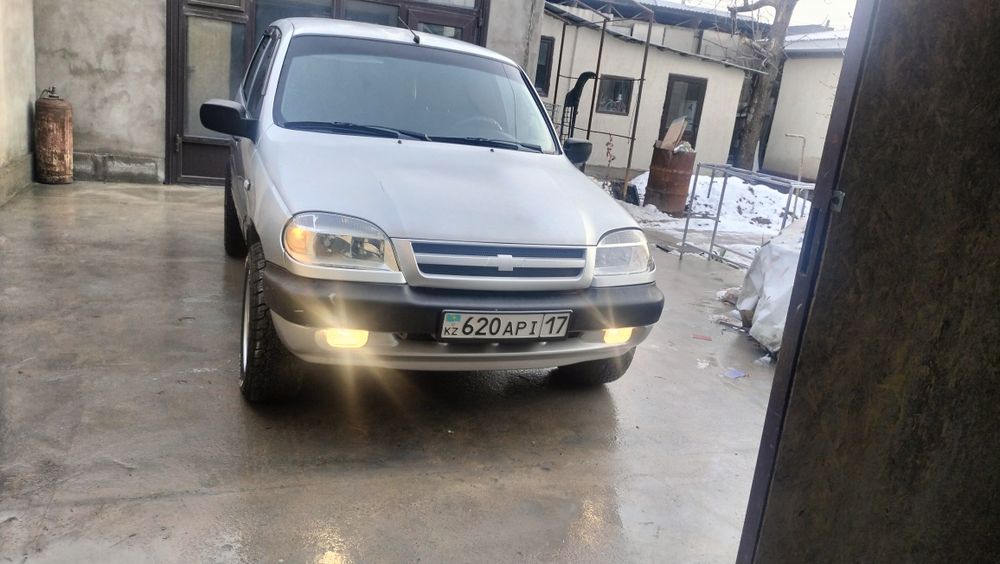 Нива Шевроле нива