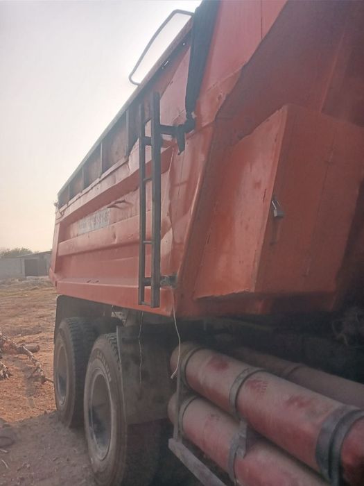 Kamaz 9000$ kelishamiz telda