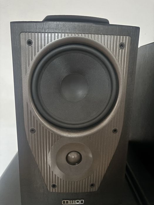 Тонколони Mission M72i