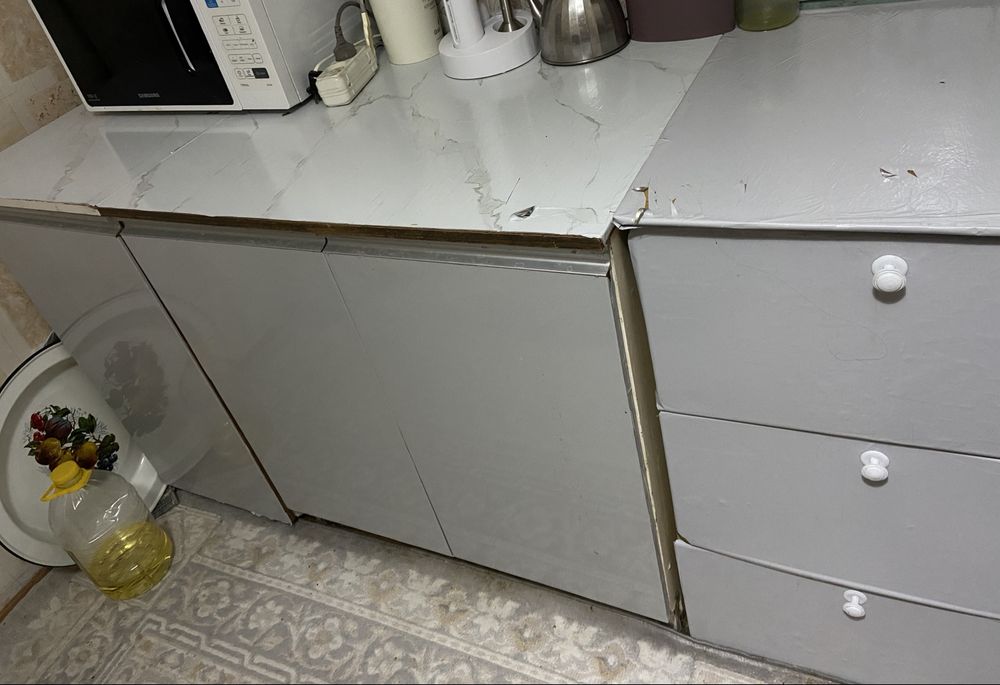 Отдам кухню самовывоз