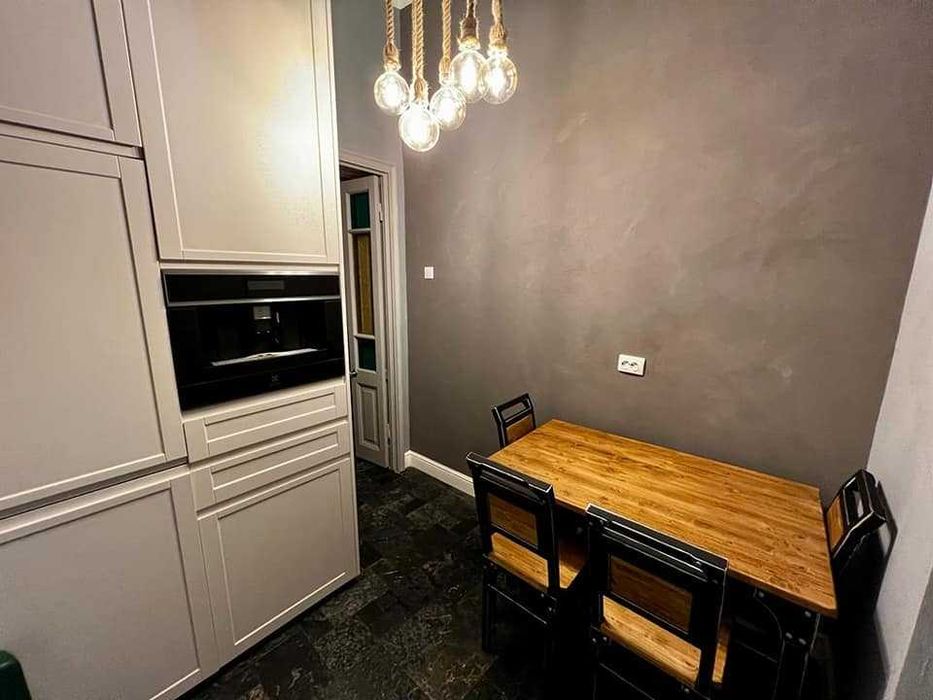 Masa 4/6 persoane stil industrial si scaune