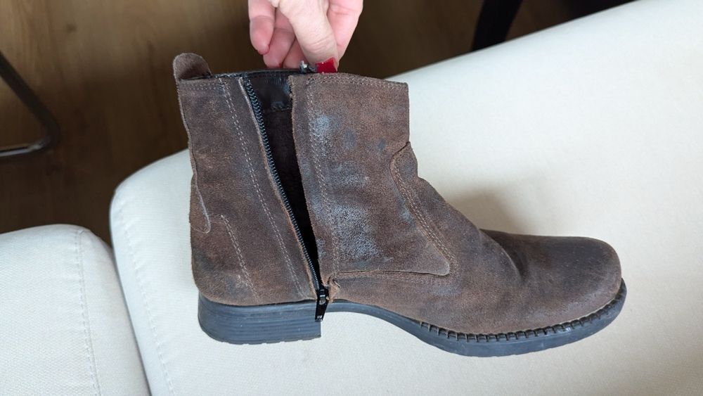 Мъжки боти /естествен велур/