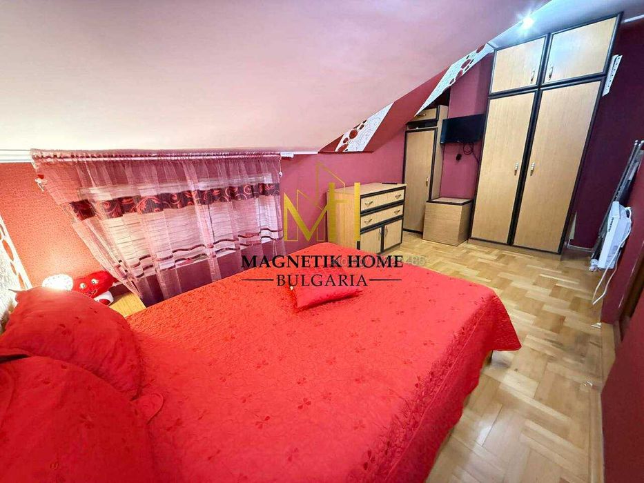 Дава се под наем Тристаен апартамент в Бургас, Възраждане - 85 кв.м за 663 € - Снимка #3