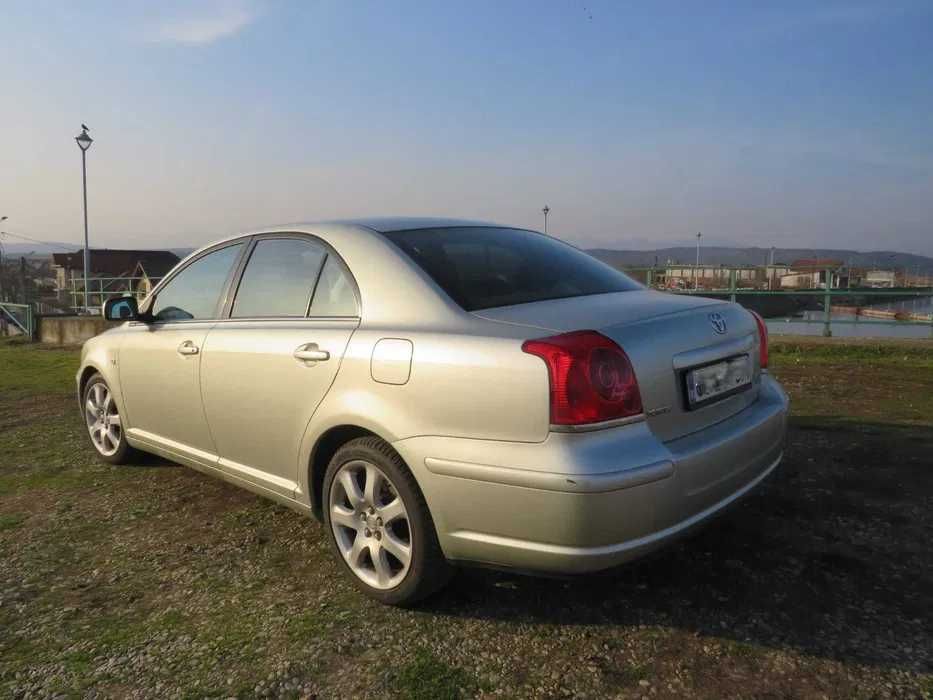 TOYOTA Avensis 2004 — imagine 5