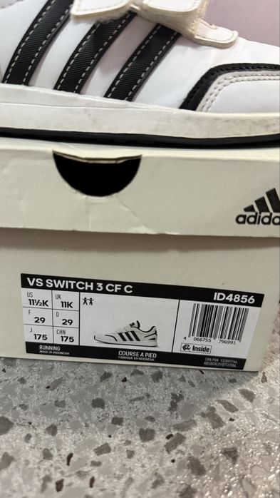 Addidas оригинални детски маратонки + кутия