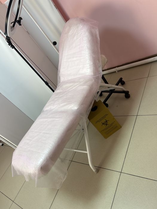 Продам Кушетку косметологическую