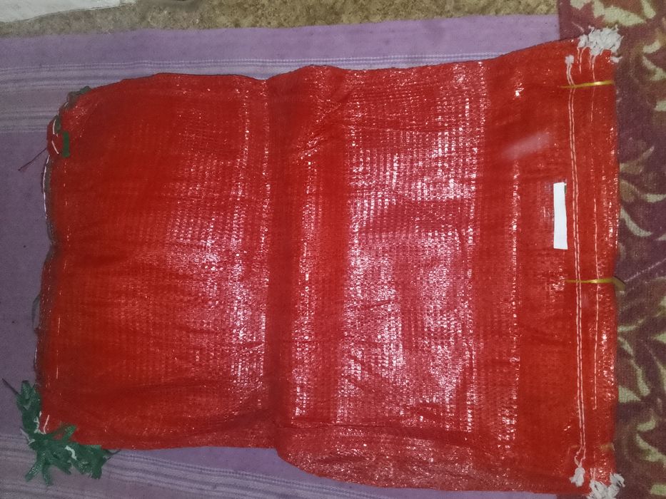 Продам сетки для лука цена договорная