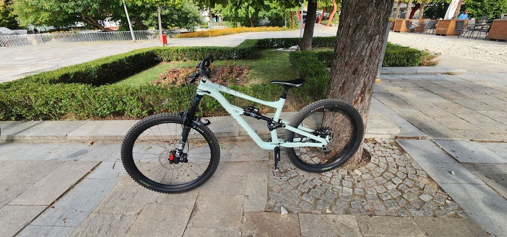 Specialized status 160