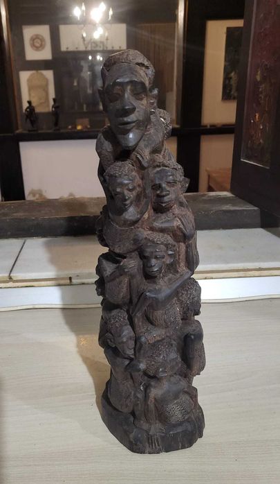 "Copacul vieții " original Africa sec XX