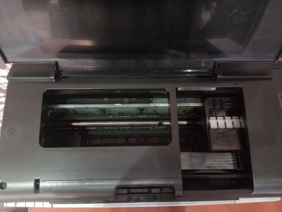 Epson 805l holati idiyalni