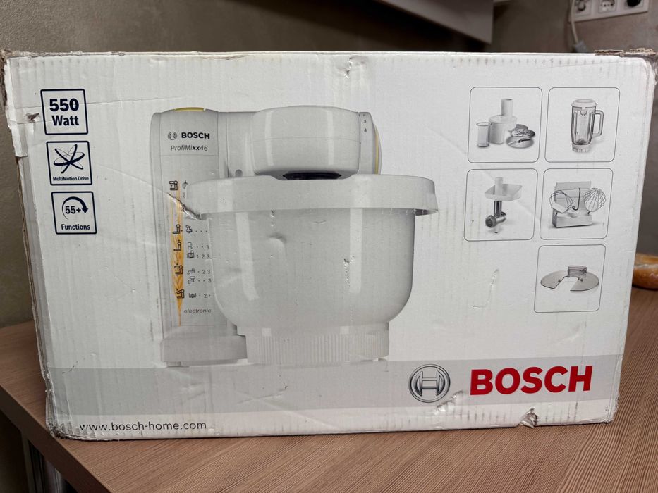 Robot de bucatarie Bosch MUM4655EU, 550 W, 4 viteze, bol 3.9 l, Alb.