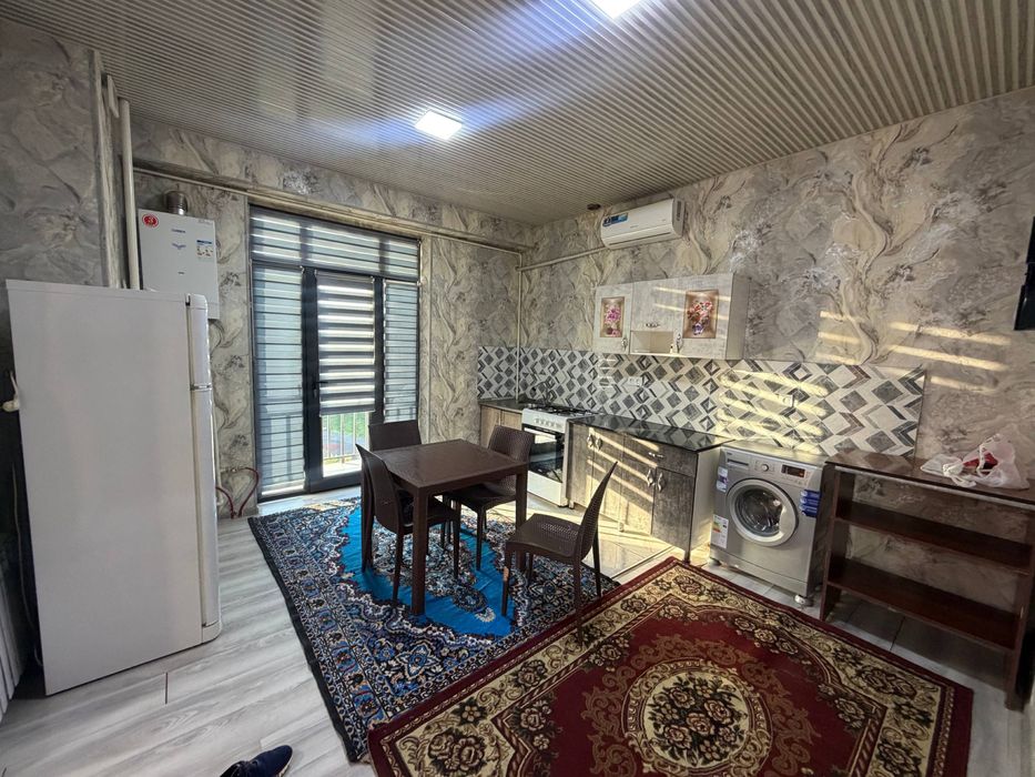 Чиланзар 23. Срочно. Новостройка. 2 х комнатная