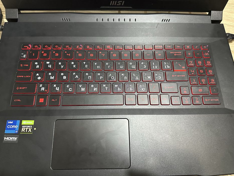 Игровой ноутбук Msi Sword 17