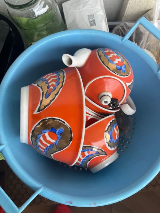 Eski narsalar sotiladi