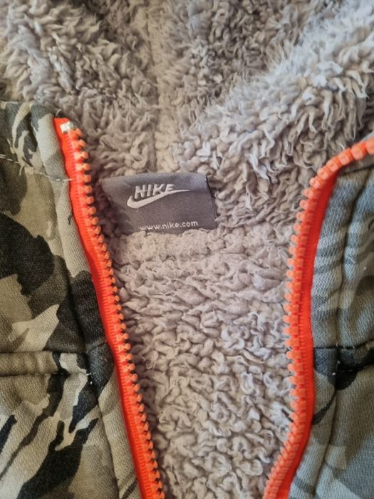 Мужская теплая куртка от фирмы Nike