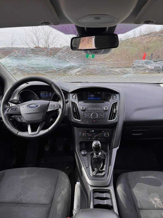 Ford Focus 1.0 EcoBoost НА ЧАСТИ