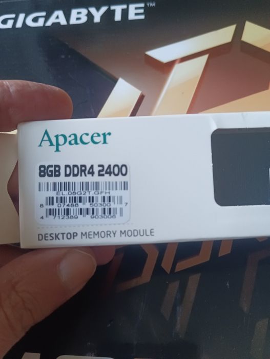 ОЗУ 4GB DDR4 2400