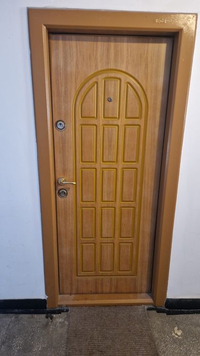 Garsoniera de vanzare