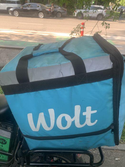 Продам термосумку Wolt не дорого