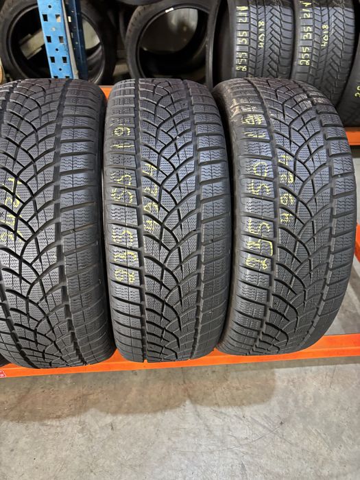 Anvelope Iarna 235/50/19 GoodYear UltraGrip Performance 235 50 19 R19