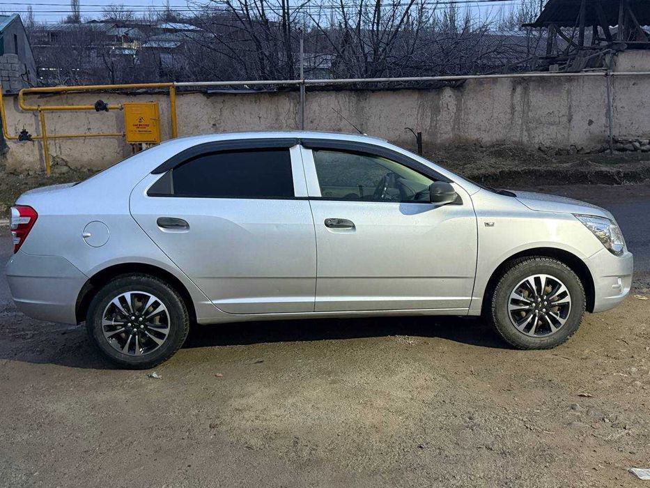 Продаётся автомобиль КОБАЛЬТ 2014 года