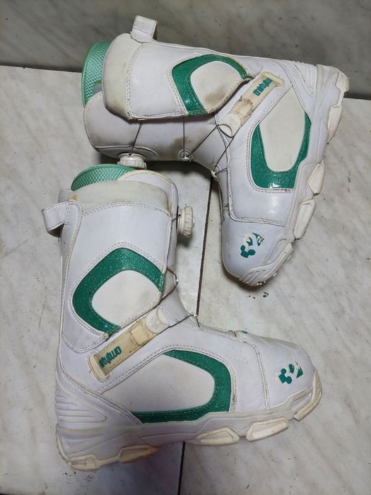 Boots buti placa snowboard  Thirtytwo mărimea 37,5